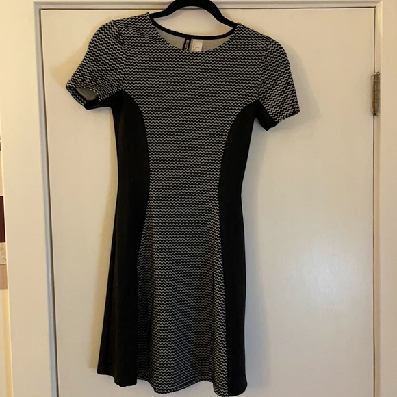 Nice formal dress and gently used - Picture 1 of 1